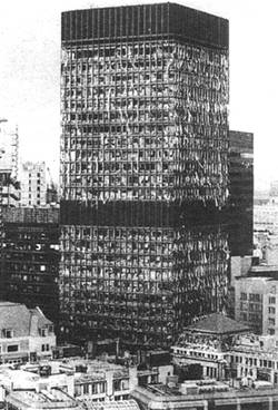 1992年4月10日愛爾蘭共和軍爆炸倫敦金融中心_歷史上的今天