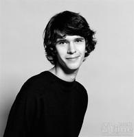 1980年10月14日英國演員本·威士肖出生_歷史上的今天