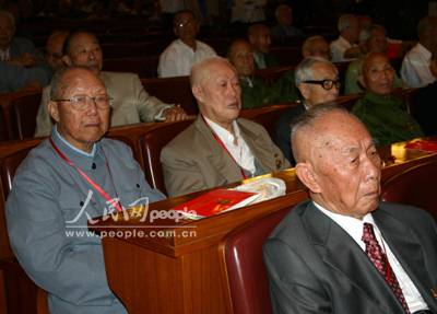 2005年5月28日全軍紀念抗日戰爭勝利暨世界反法西斯戰爭勝利60周年學術研討會_歷史上的今天