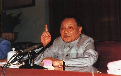 1985年6月4日中國政府決定裁軍100萬_歷史上的今天