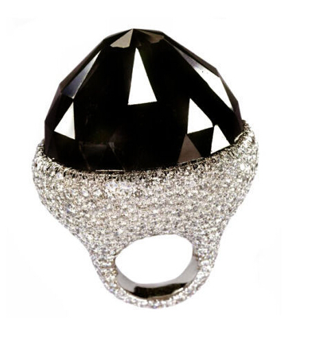 南非出土罕見鑽石 “藍月亮”或成最貴寶石