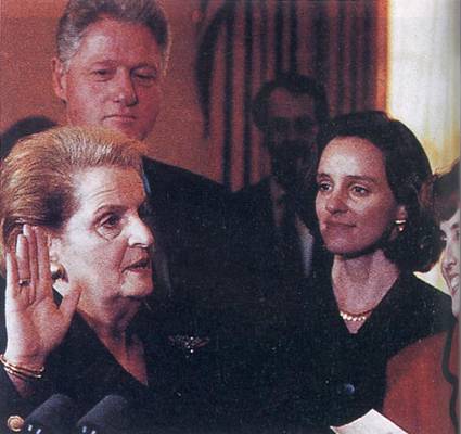 1996年12月5日奧爾布賴特出任美國首位女國務卿_歷史上的今天