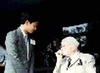 1995年3月24日英國科技史學家、生物化學家李約瑟逝世_歷史上的今天