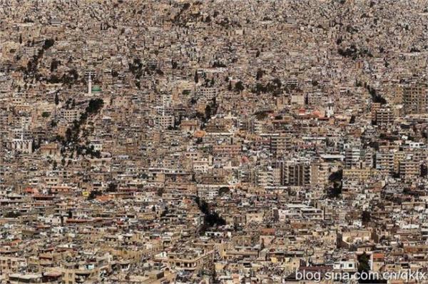 1947年3月14日美菲軍事基地協定簽訂,租期99年_歷史上的今天