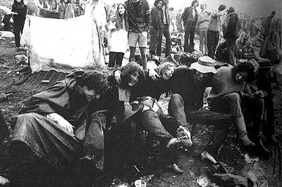 1974年3月30日更多的美國人在嘗試性混亂生活_歷史上的今天