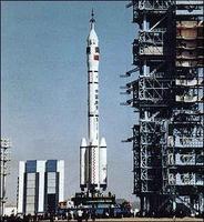 1984年9月12日我國發射上天的人造衛星 ― 長征2號完成了科學試驗和探測任務_歷史上的今天