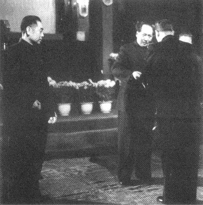 1949年10月3日中蘇建立大使級外交關係_歷史上的今天
