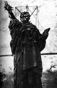 1886年10月28日美國總統格羅弗·克利夫蘭為自由女神像揭幕。_歷史上的今天