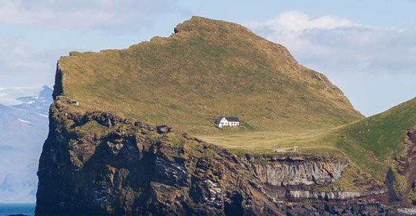 奇怪的海島奇怪的房子 孤島一屋