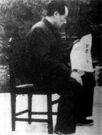 1949年4月23日人民解放軍突破千里江防 毛澤東賦詩追窮寇_歷史上的今天