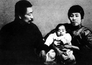 1881年9月25日偉大的文學家魯迅出生。_歷史上的今天