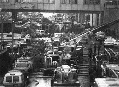 1993年2月26日美國紐約世界貿易中心發生爆炸案_歷史上的今天