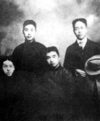 1948年8月12日朱自清，中國著名作家、詩人_歷史上的今天