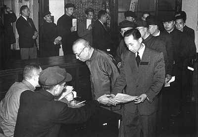 012605.jpg(11804bytes)