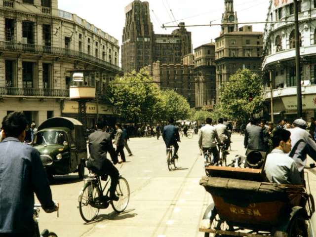 1973年上海外灘老照片