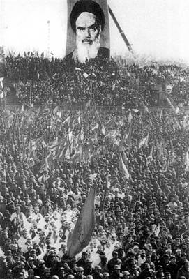 1980年9月22日伊拉克飛機向伊朗德黑蘭等地發動空襲，兩伊戰爭爆發。_歷史上的今天