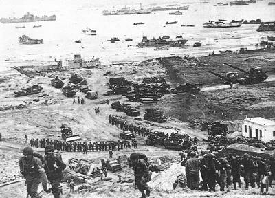 1944年6月6日盟軍在法國諾曼第登入。_歷史上的今天