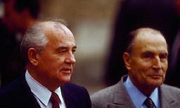 010823.jpg(10980bytes)