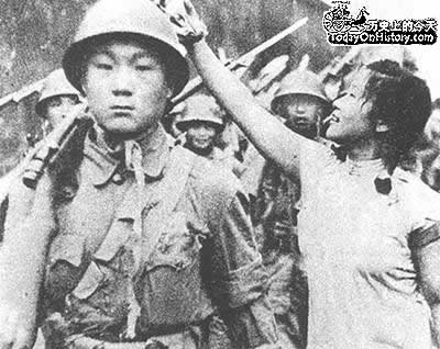 1949年7月6日上海百萬軍民慶祝解放_歷史上的今天