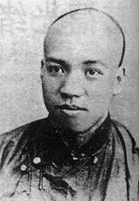 020803.jpg(7339bytes)