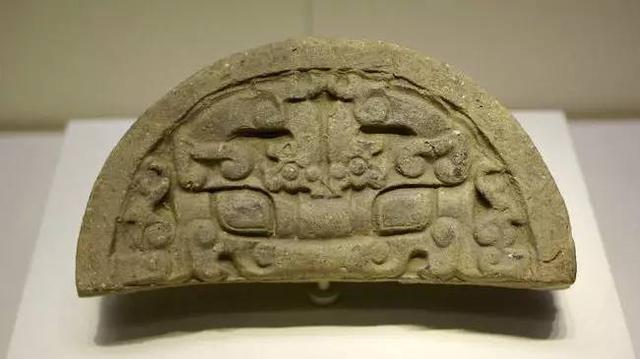 秦漢瓦當，屋檐上的藝術