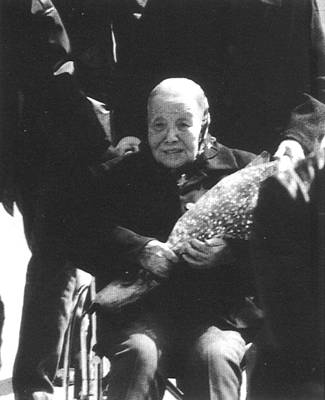 1900年10月5日中國女作家冰心出生。(1999年去世)_歷史上的今天