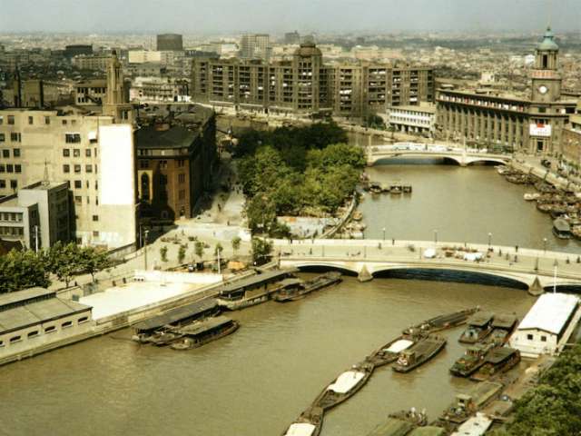 1973年上海外灘老照片