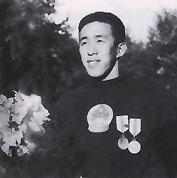 1953年8月9日吳傳玉羅馬尼亞布加勒斯特舉行的第一屆國際青年友誼運動會游泳比_歷史上的今天