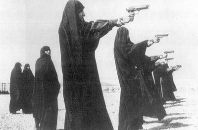 1980年9月22日伊拉克飛機向伊朗德黑蘭等地發動空襲，兩伊戰爭爆發。_歷史上的今天