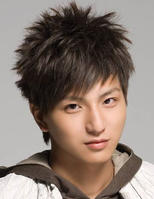 1985年7月5日台灣歌手，台灣男子演唱團體棒棒堂LOLLIPOP主唱楊奇煜出_歷史上的今天