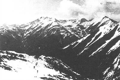 1935年6月12日紅一方面軍翻越夾金山與紅四方面軍會師_歷史上的今天