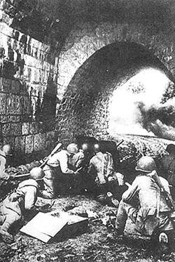 1945年4月16日蘇軍向柏林發起總攻_歷史上的今天