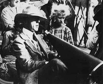 013019.jpg(14475bytes)