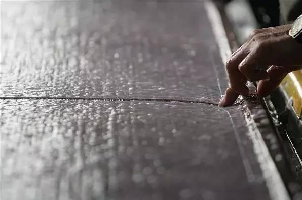 瞧！這才是古法造紙