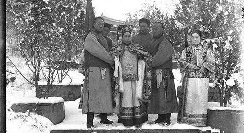 八張舊照片帶你了解慈禧太后的皇宮生活秘聞