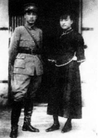 1887年10月31日中國國民黨當政時期的黨政軍主要領導人、軍事家蔣介石誕辰（卒於_歷史上的今天