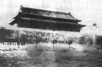 1988年1月1日北京天安門城樓對中外遊客正式開放。 _歷史上的今天