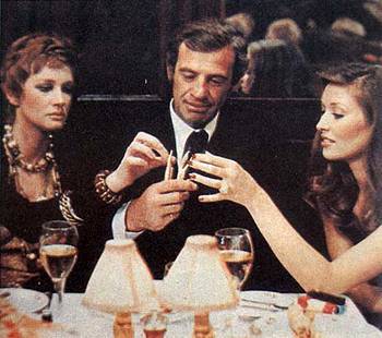 1933年4月9日法國男影星貝爾芒多誕生_歷史上的今天