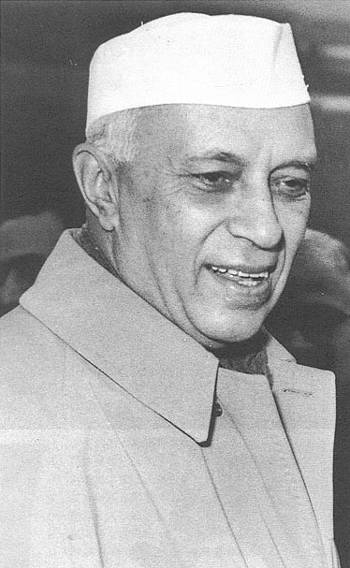 1889年11月4日第一任印度總理尼赫魯誕生_歷史上的今天