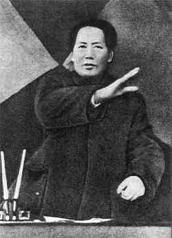 1949年3月5日中共七屆二中全會在西柏坡召開_歷史上的今天