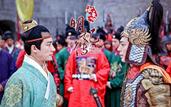 1947年12月25日十二月會議召開。_歷史上的今天