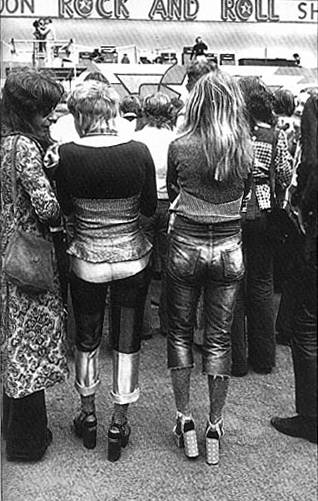 1974年3月30日更多的美國人在嘗試性混亂生活_歷史上的今天